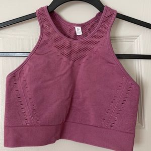 High neck sports bra